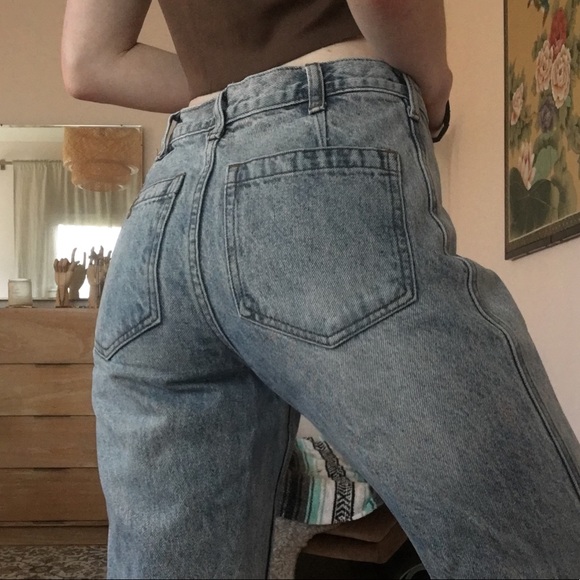 Brandy Melville Jeans - Picture 1 of 8